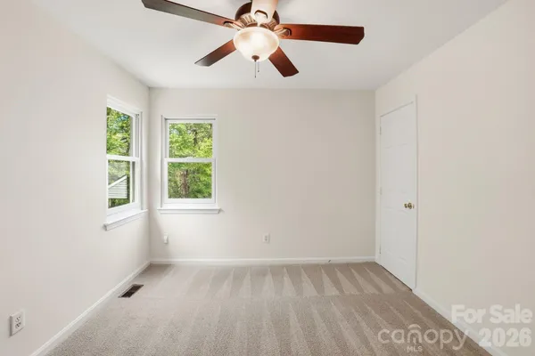 $350,000 | 1629 Oak Knoll Lane, Charlotte, NC 28214