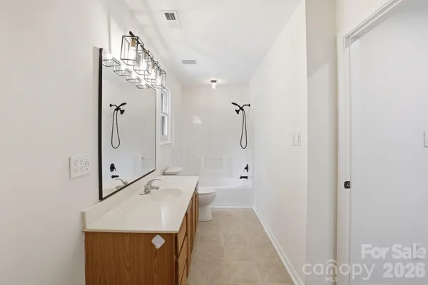 $350,000 | 1629 Oak Knoll Lane, Charlotte, NC 28214