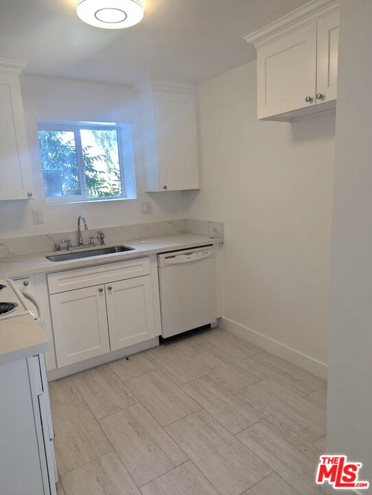 3825 Sedgwick Avenue Riverside, CA 92507 - Photo 5 of 11