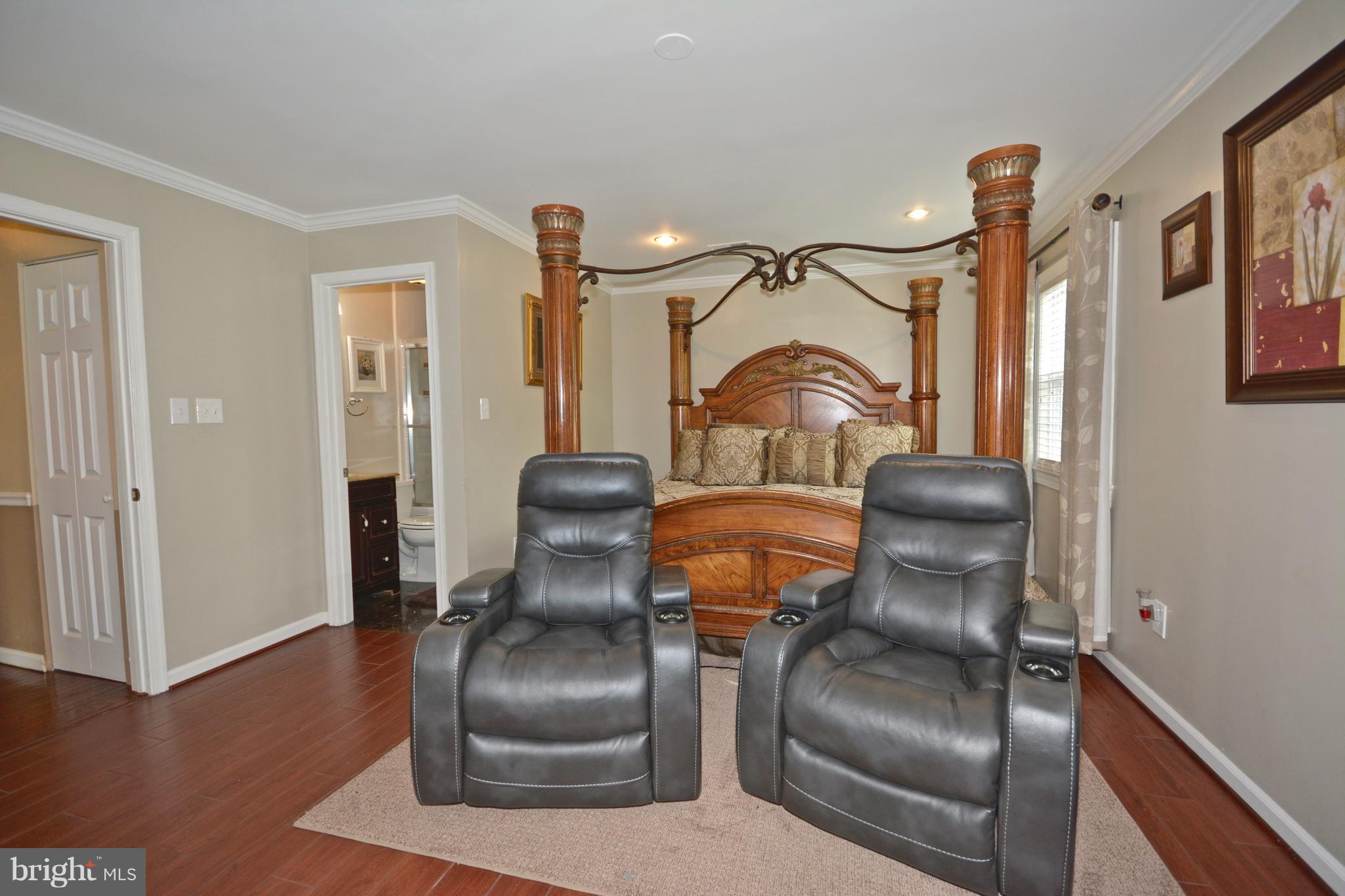 1105 South Culpeper Road Sterling, VA 20164 - Photo 11 of 17 Bedroom (Master)
