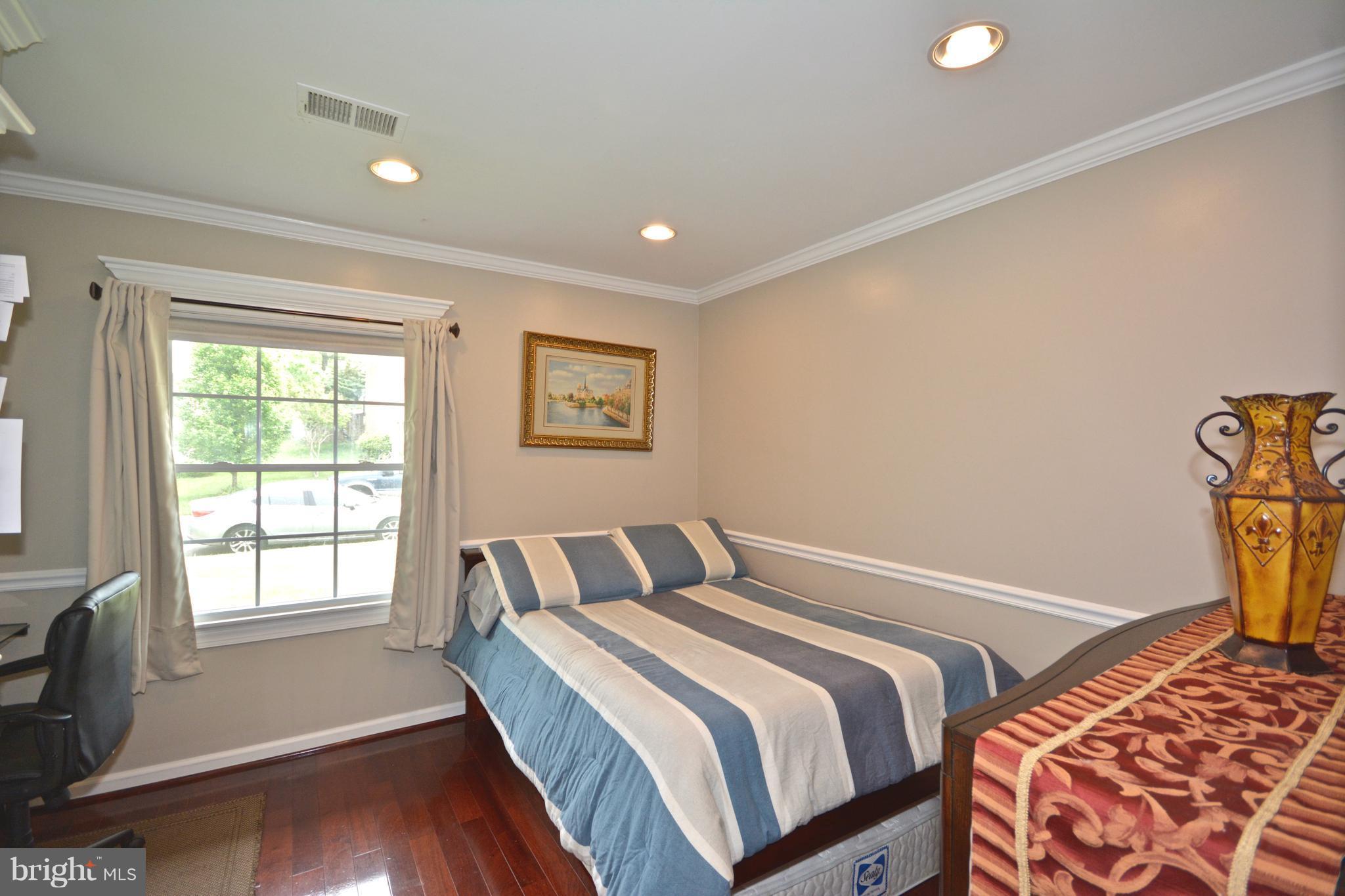 1105 South Culpeper Road Sterling, VA 20164 - Photo 14 of 17 Bedroom