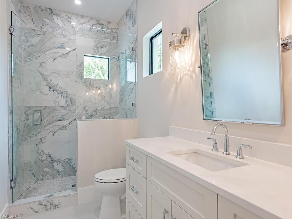 1102 9th Avenue North Naples, FL 34102 - Photo 11 of 17