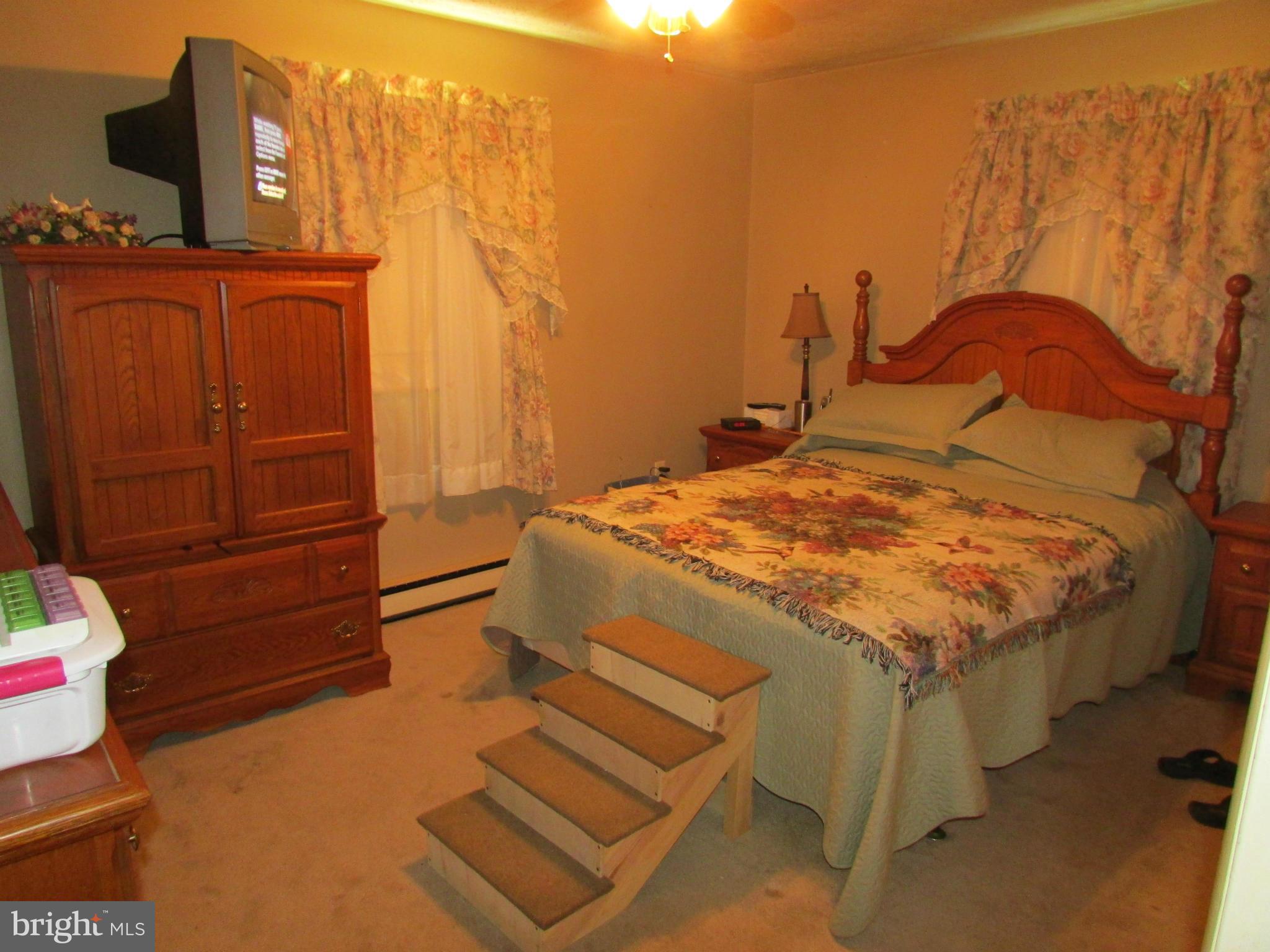210 East Fourteenth Avenue Ranson, WV 25438 - Photo 17 of 30 Bedroom (Master)