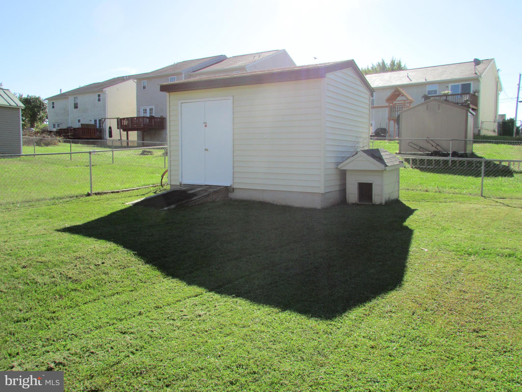 210 East Fourteenth Avenue Ranson, WV 25438 - Photo 7 of 30 Exterior (General)