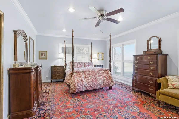 $1,900,000 | 125 West Mauk Road, Ingram, TX 78025