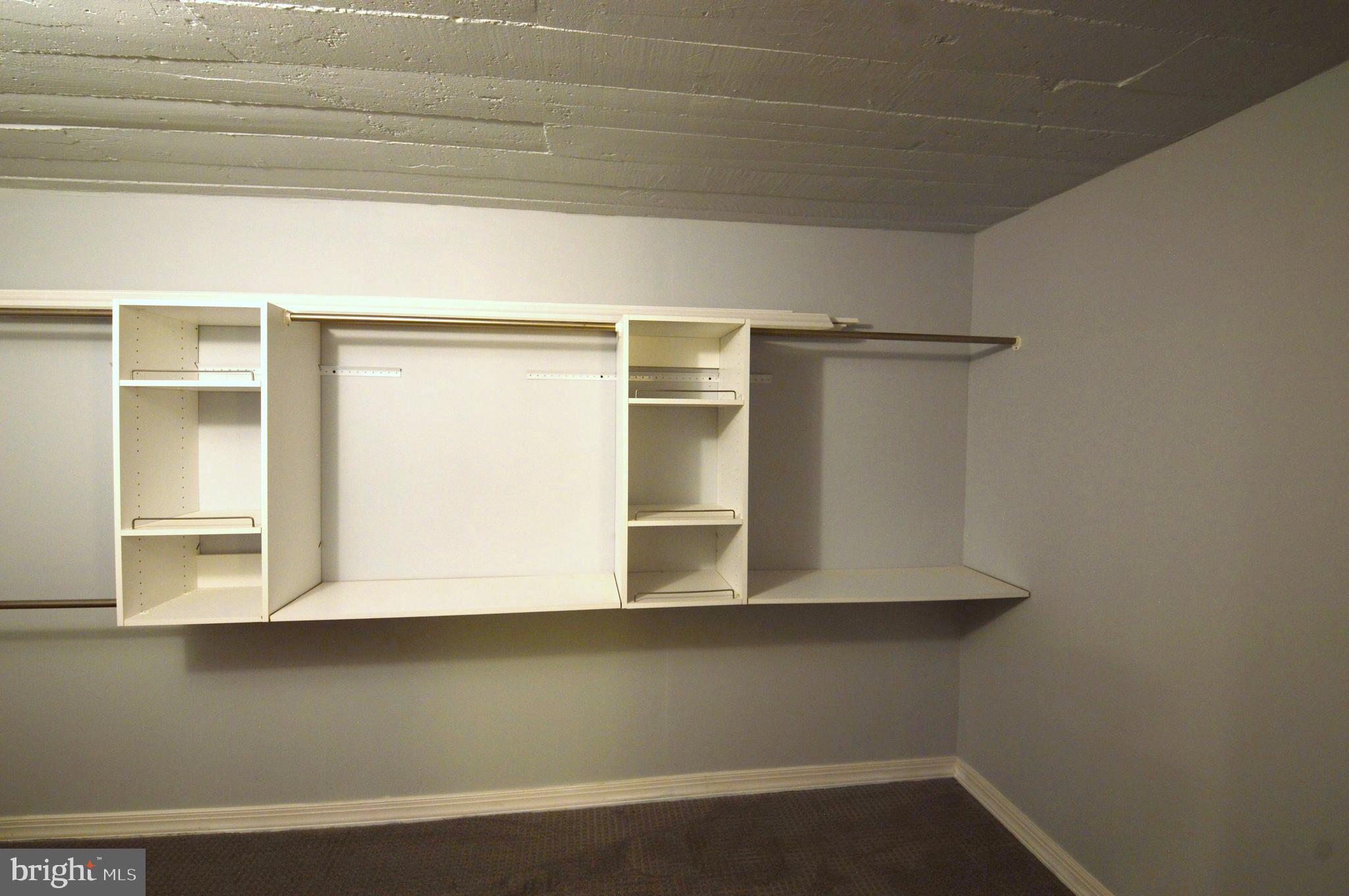 5005 West Hills Road Baltimore, MD 21229 - Photo 22 of 41