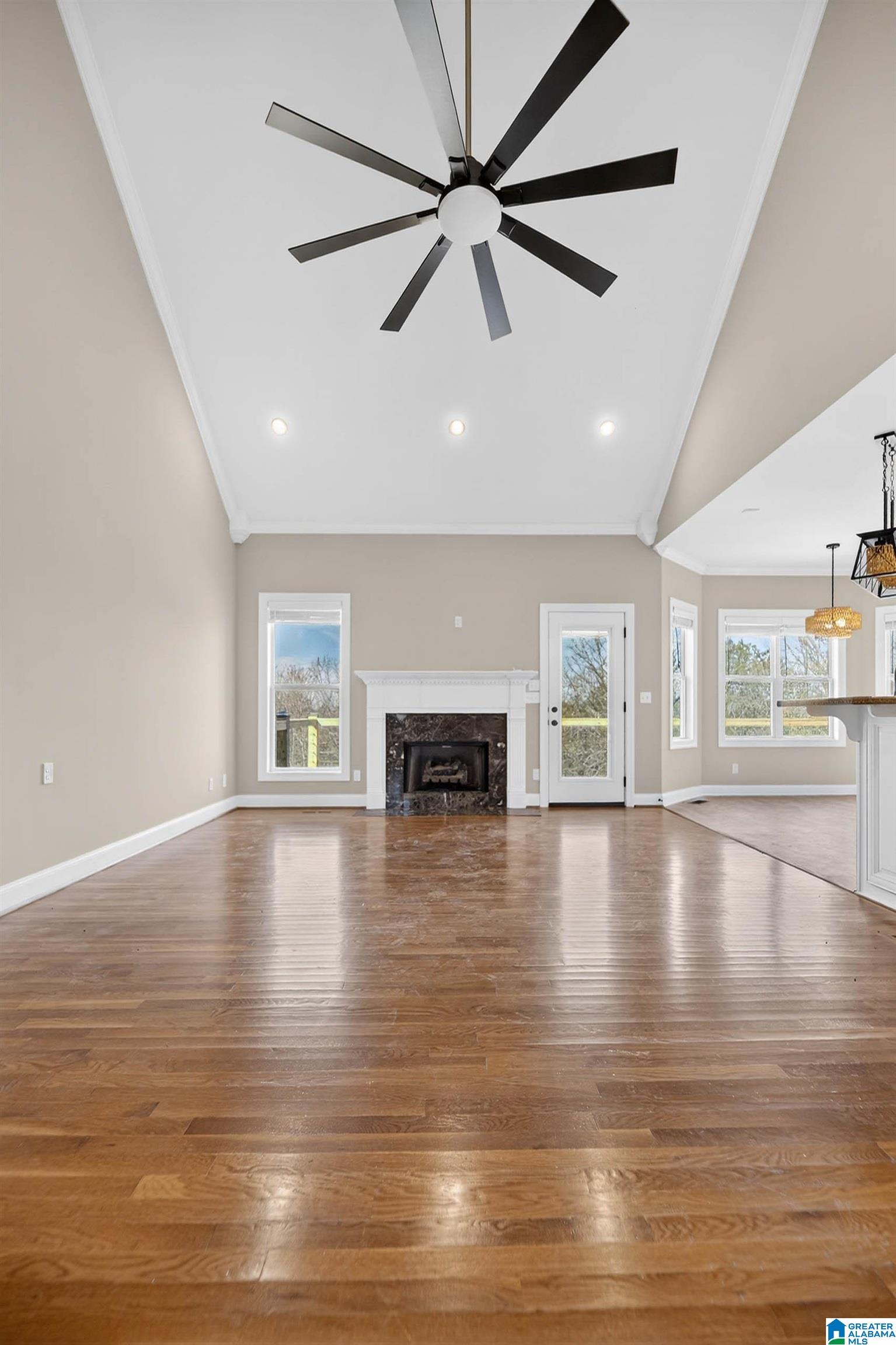 272 Trinity Way Jacksonville, AL 36265 - Photo 4 of 45