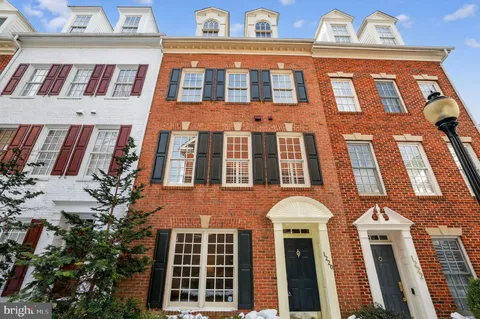 $1,399,000 | 1220 Roundhouse Lane, Alexandria, VA 22314
