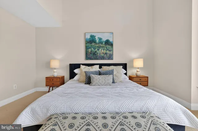 $1,399,000 | 1220 Roundhouse Lane, Alexandria, VA 22314