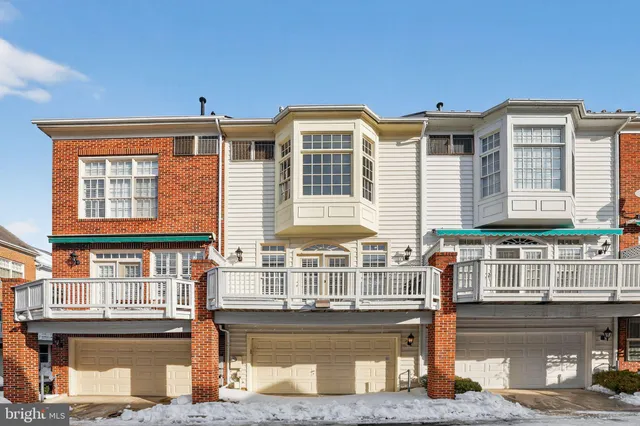 $1,399,000 | 1220 Roundhouse Lane, Alexandria, VA 22314