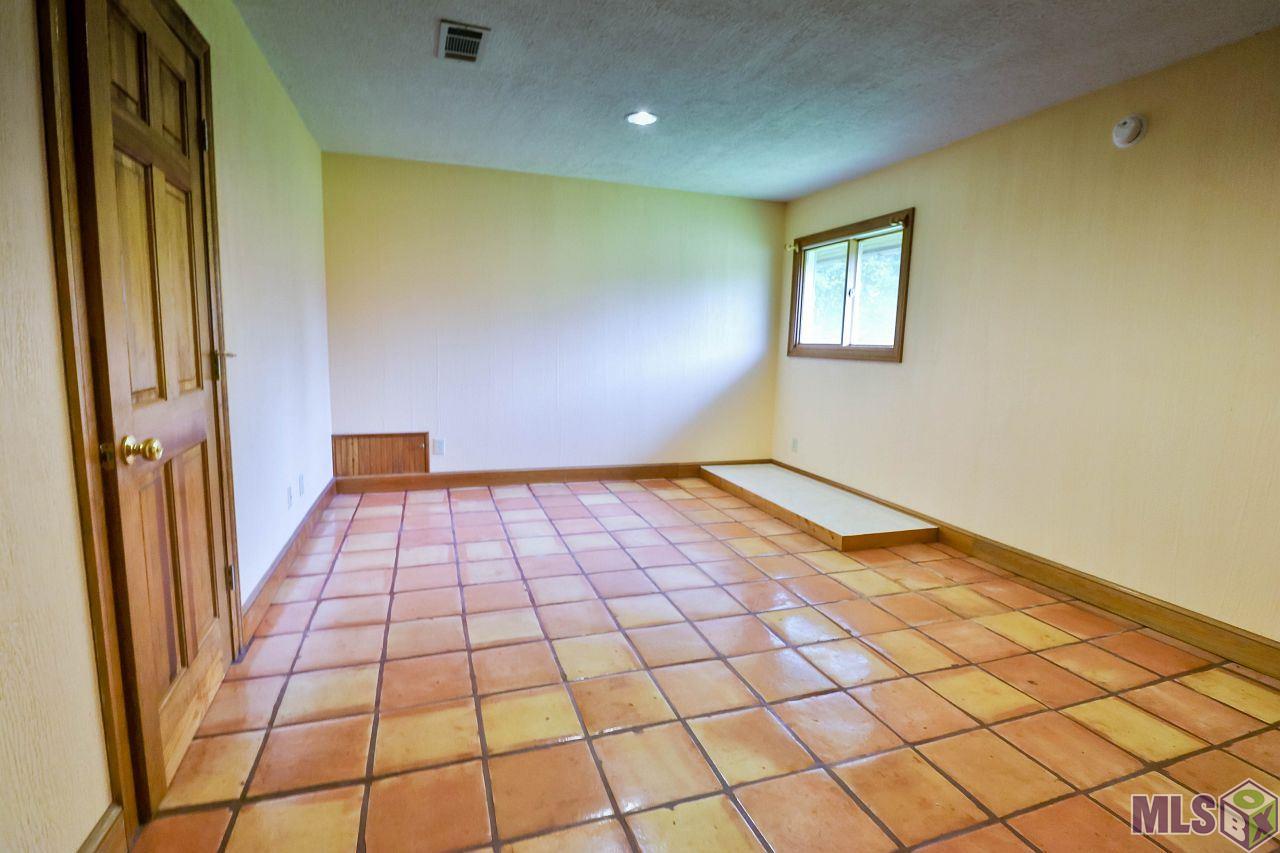 15725 Brown Road Baker, LA 70714 - Photo 11 of 13 Gallery Image 11