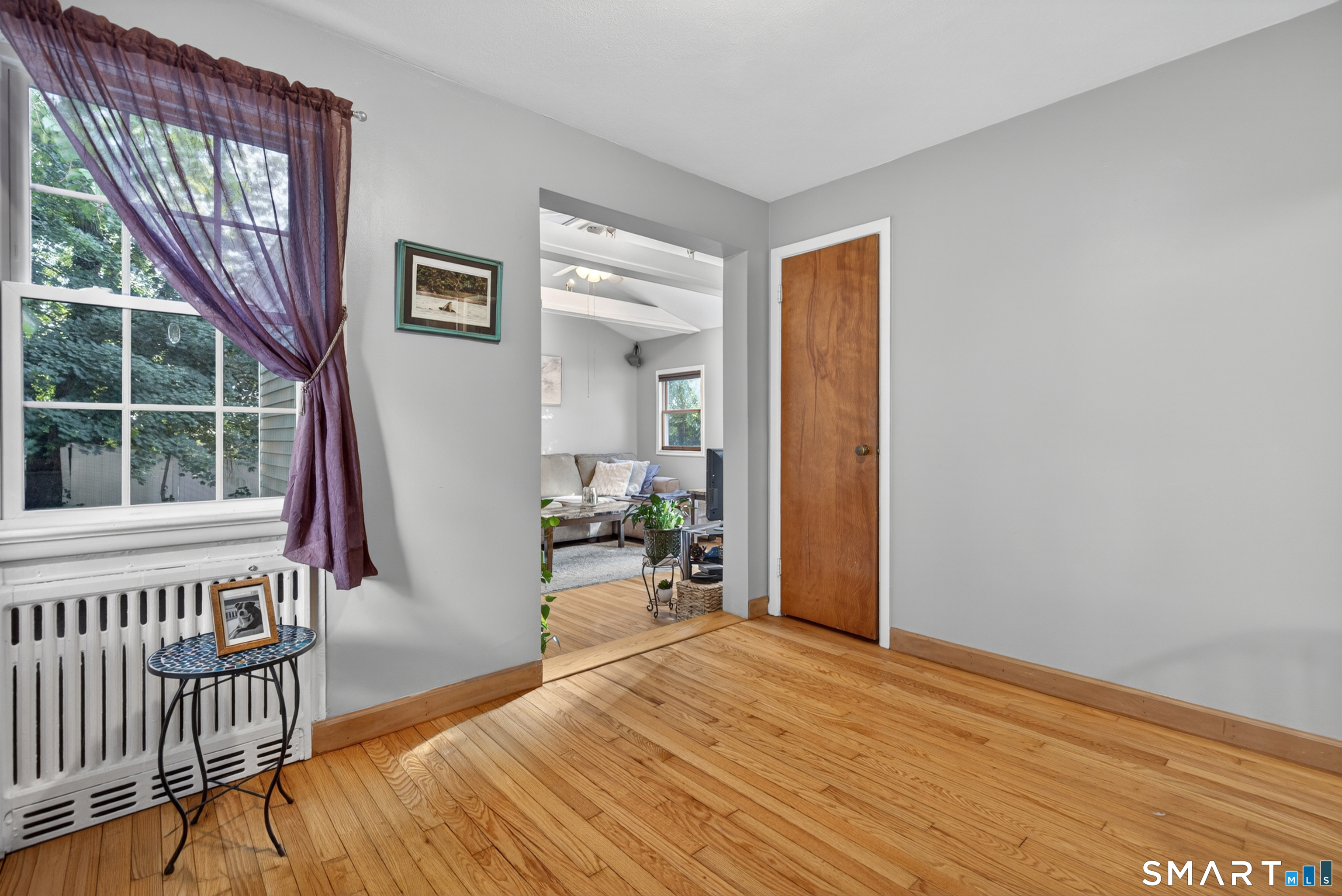 37 Dunbar Road Milford, CT 06460 - Photo 12 of 34