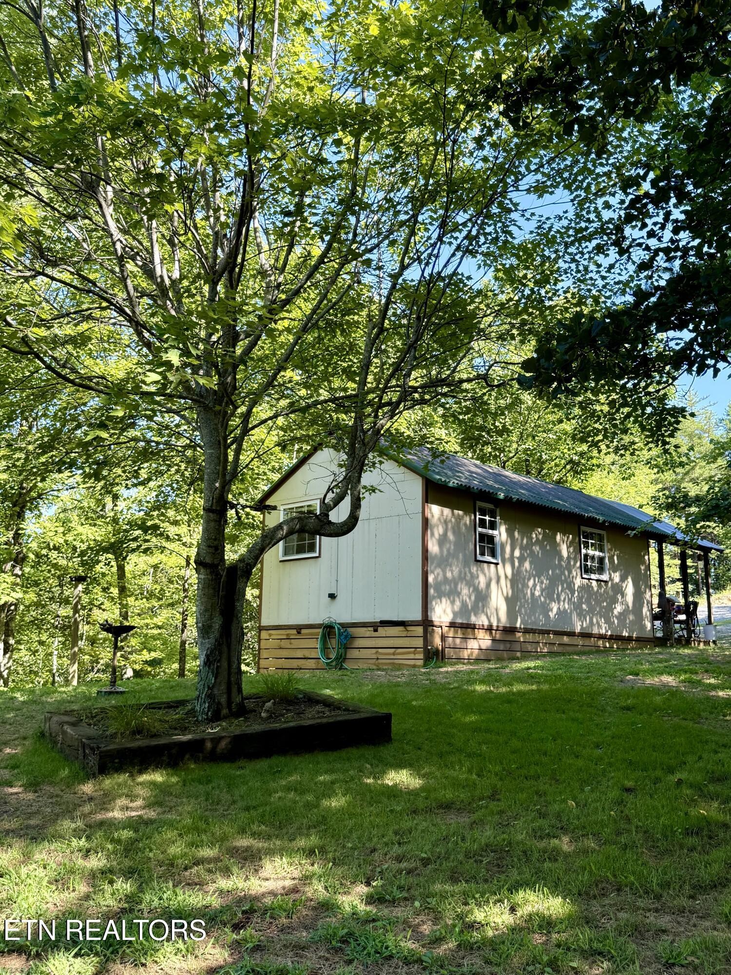 1600 Chestnut Valley Road Vonore, TN 37885 - Photo 2 of 36 Gallery Image 2