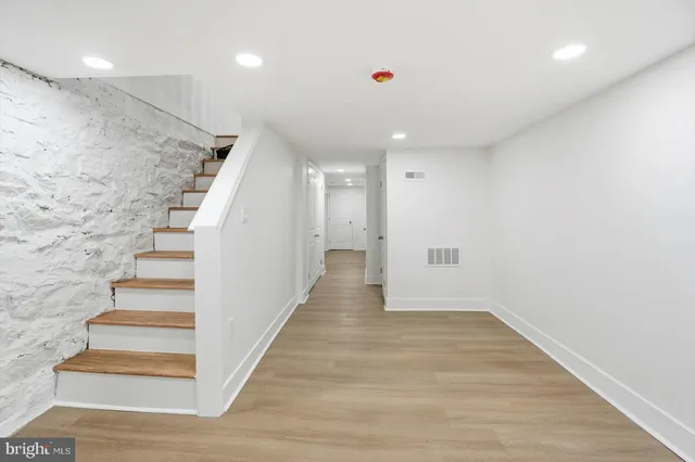 $2,500 | 2323 Guilford Avenue, Baltimore, MD 21218