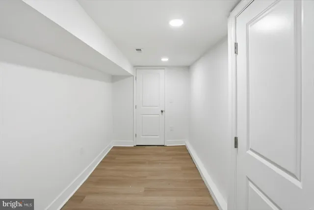 $2,500 | 2323 Guilford Avenue, Baltimore, MD 21218