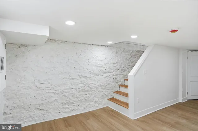 $2,500 | 2323 Guilford Avenue, Baltimore, MD 21218