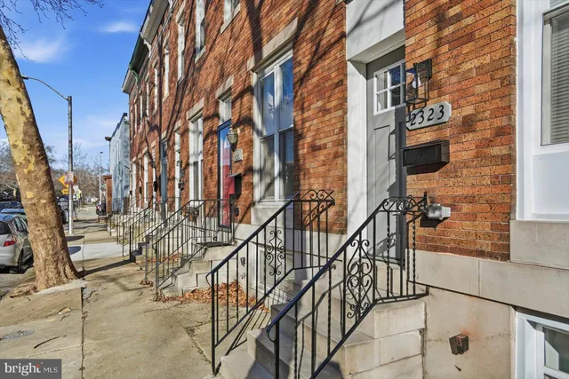 $2,500 | 2323 Guilford Avenue, Baltimore, MD 21218