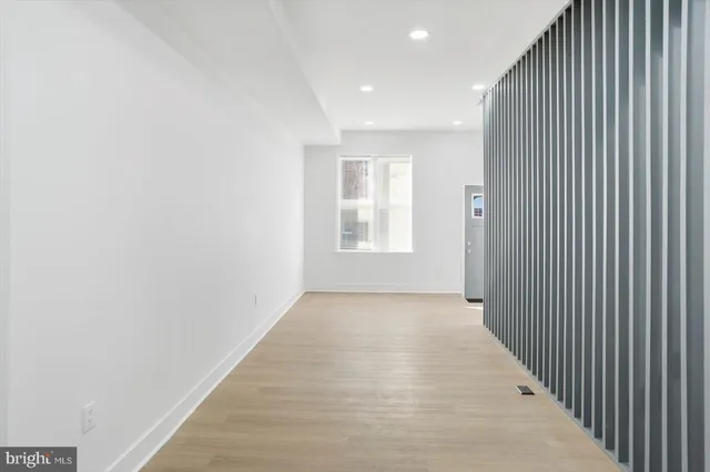 $2,500 | 2323 Guilford Avenue, Baltimore, MD 21218