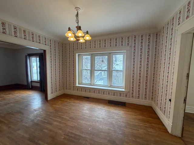 $225,000 | 211 Western Avenue, Allegan, MI 49010