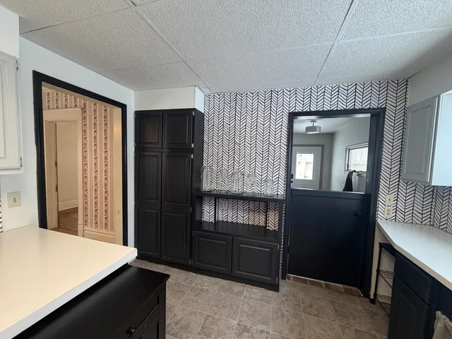 $225,000 | 211 Western Avenue, Allegan, MI 49010