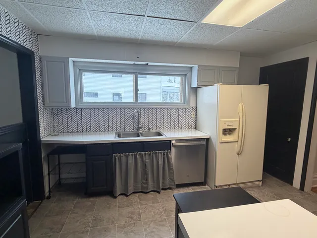 $225,000 | 211 Western Avenue, Allegan, MI 49010