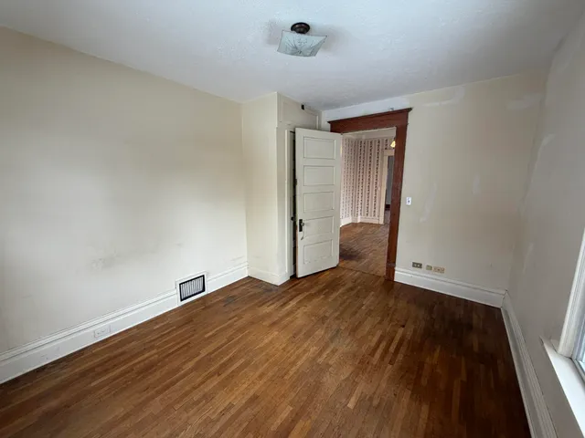 $225,000 | 211 Western Avenue, Allegan, MI 49010