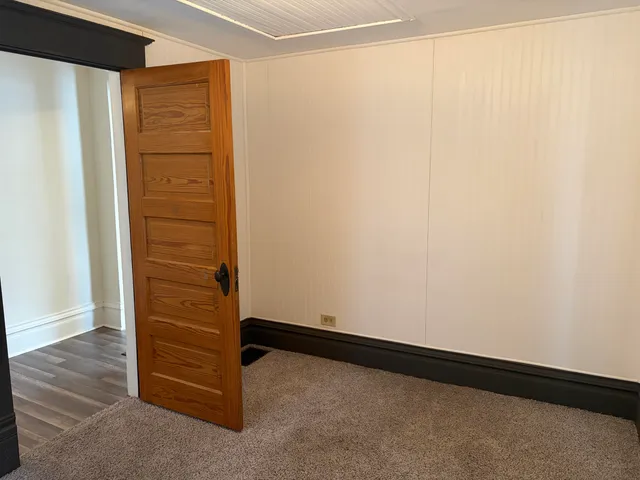 $225,000 | 211 Western Avenue, Allegan, MI 49010