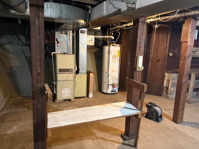 $225,000 | 211 Western Avenue, Allegan, MI 49010