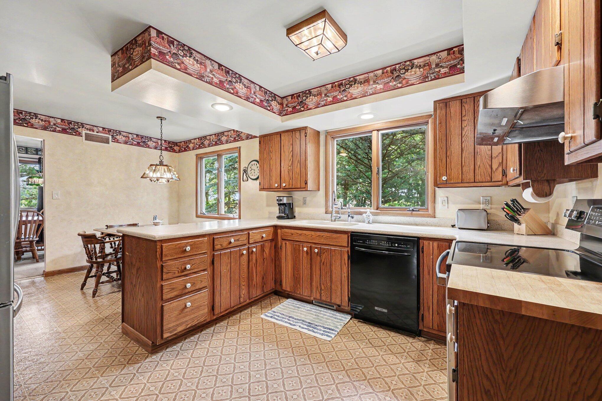 5688 West Waters Road Ann Arbor, MI 48103 - Photo 23 of 47 22 - 5688 W Waters Rd