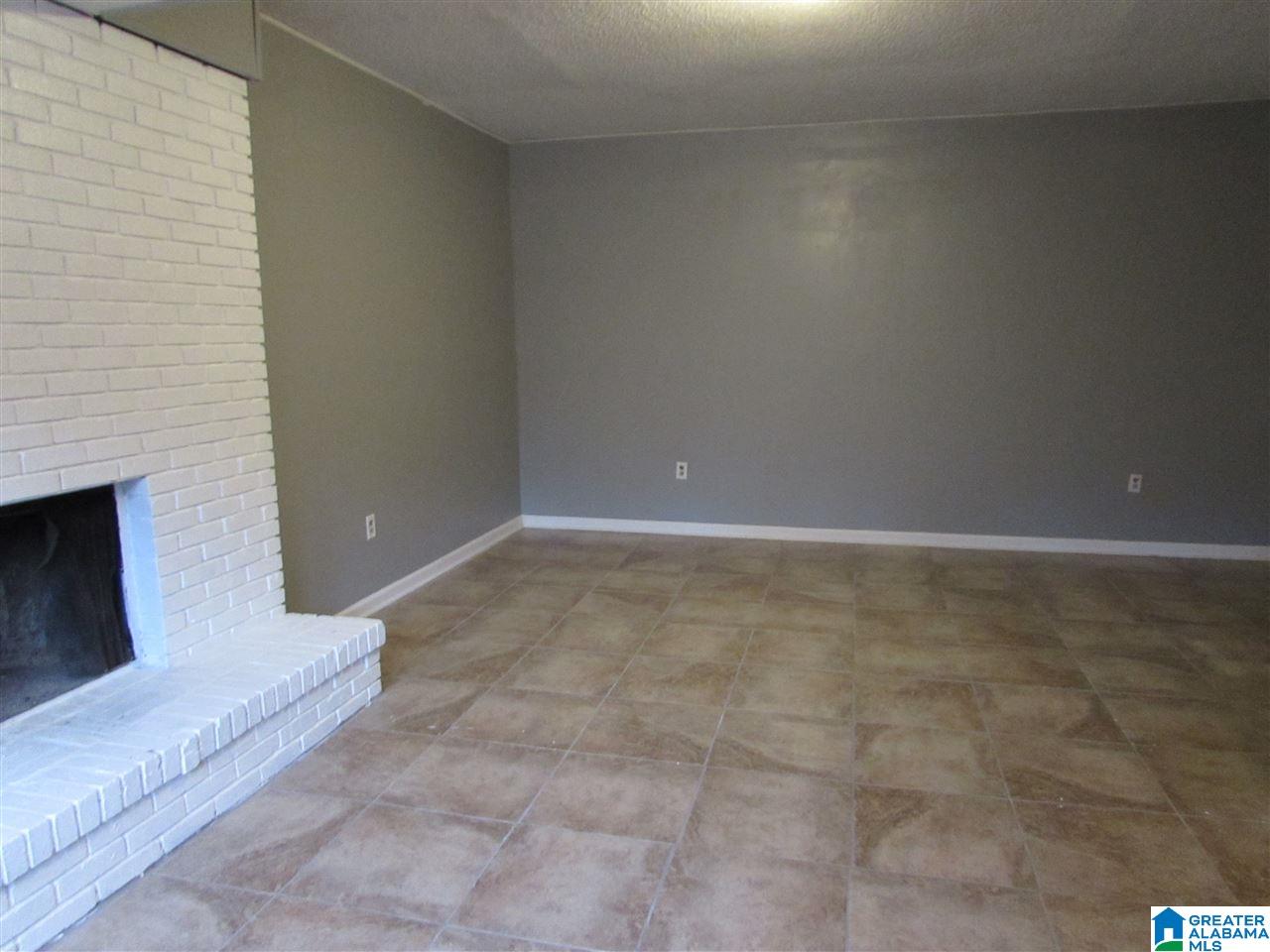 2064 Reaves Road Anniston, AL 36201 - Photo 3 of 19