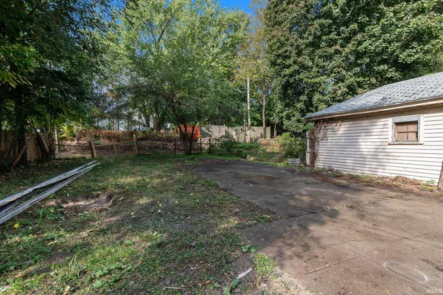 $120,000 | 901 Lawndale Avenue, South Bend, IN 46628