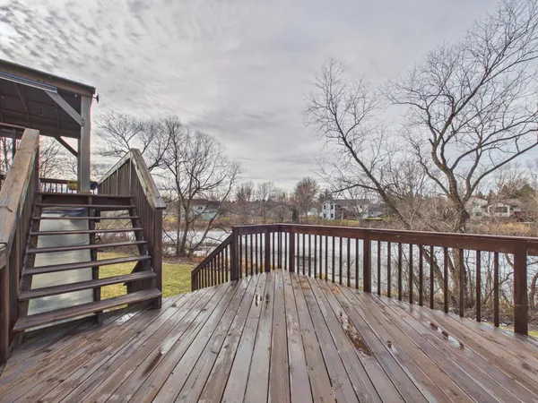 $375,000 | 7587 Wellington Circle, North Branch, MN 55056