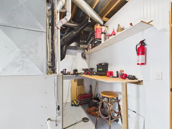 $375,000 | 7587 Wellington Circle, North Branch, MN 55056