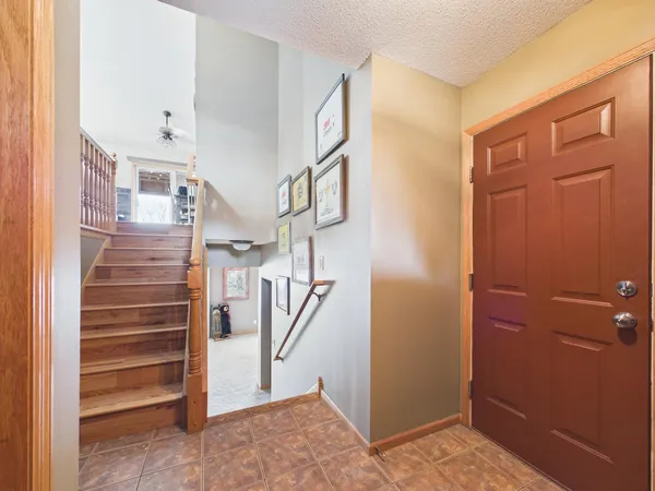 $375,000 | 7587 Wellington Circle, North Branch, MN 55056