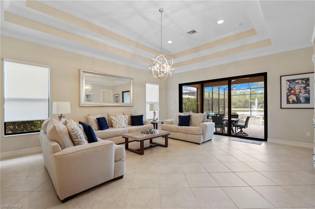 6564 Roma Way Naples, FL 34113 - Photo 4 of 18