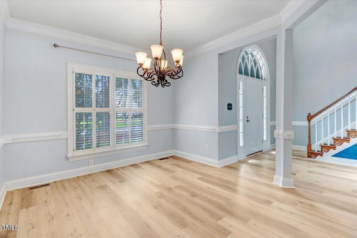 13-704 Drexel Rd-13