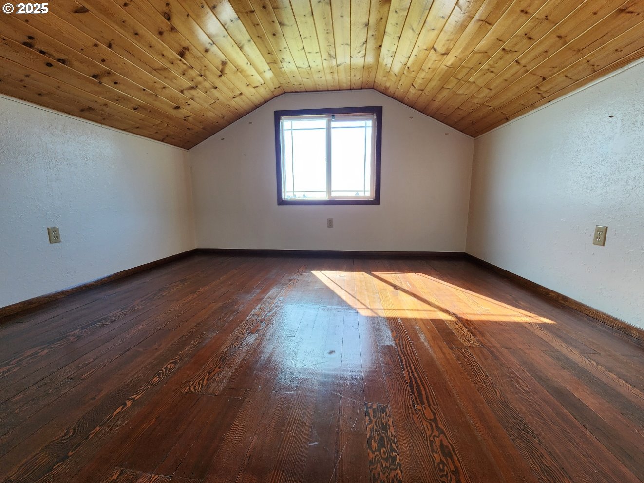 92920 Cape Blanco Road Sixes, OR 97476 - Photo 22 of 48 Bedroom