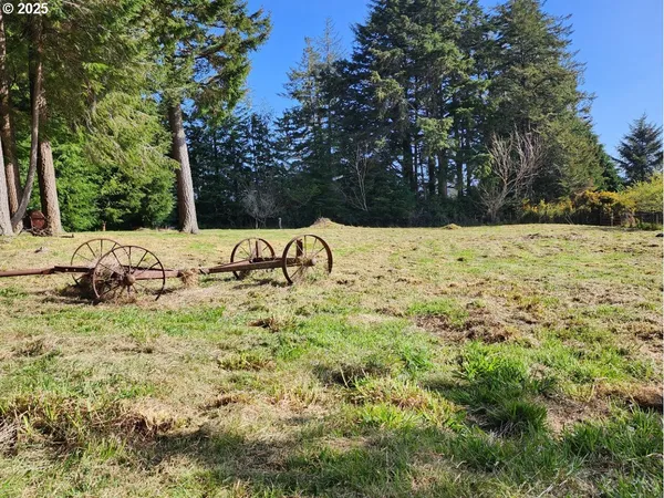 $699,000 | 92920 Cape Blanco Road, Sixes, OR 97476