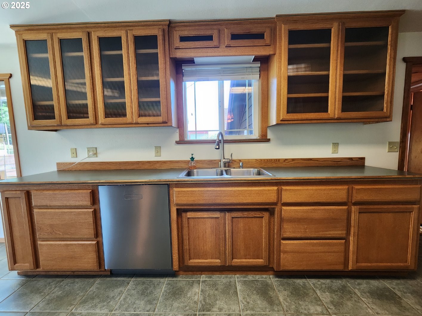 92920 Cape Blanco Road Sixes, OR 97476 - Photo 7 of 48 Kitchen