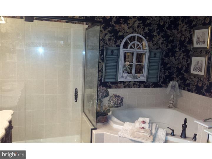133 Warwick Road West Windsor, NJ 08550 - Photo 8 of 12 Master Bathroom