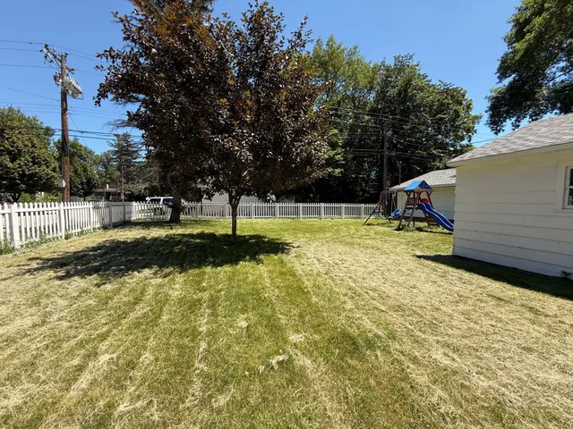 $180,000 | 116 North 8th Street, Montevideo, MN 56265