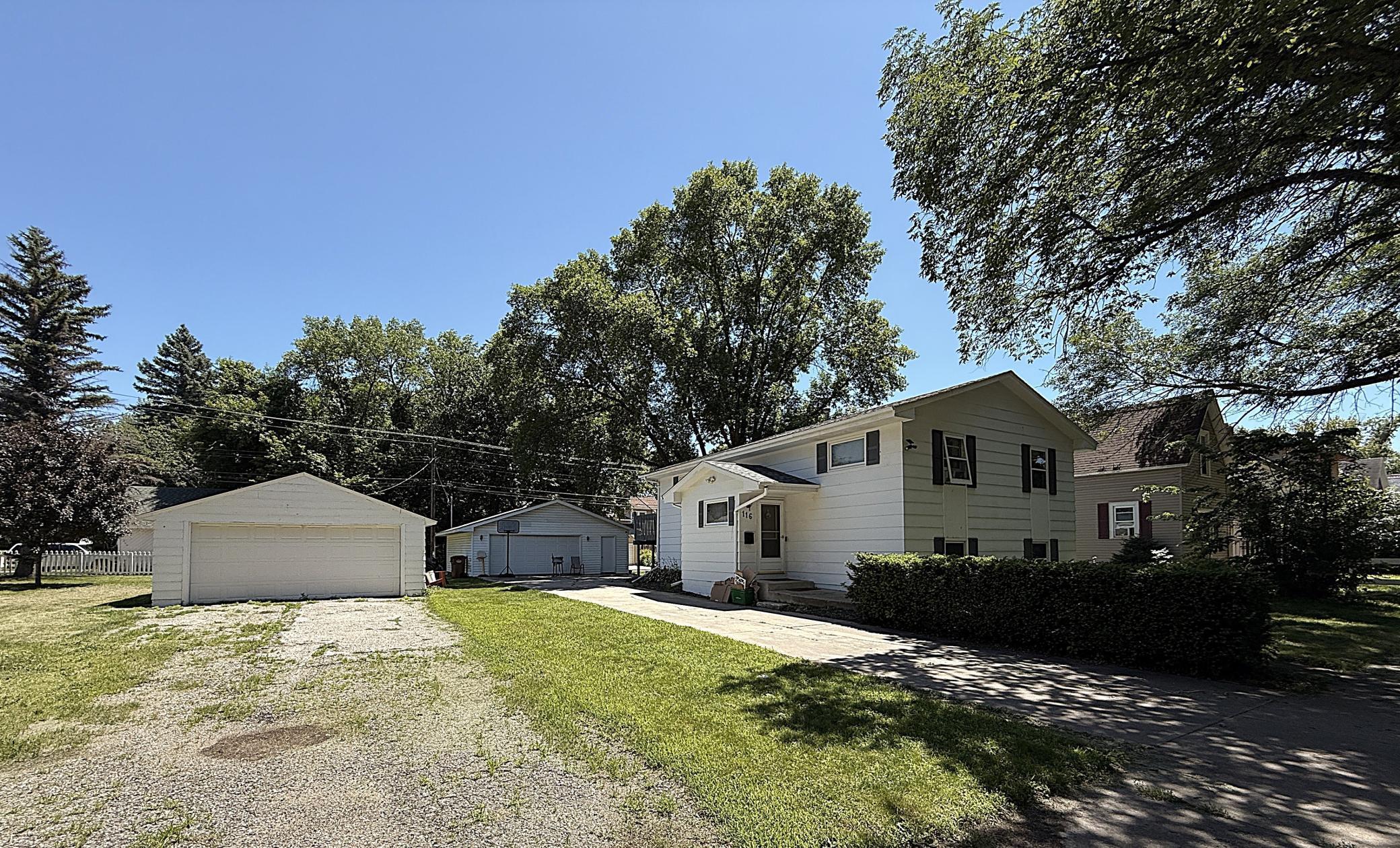 116 North 8th Street Montevideo, MN 56265 - Photo 5 of 26