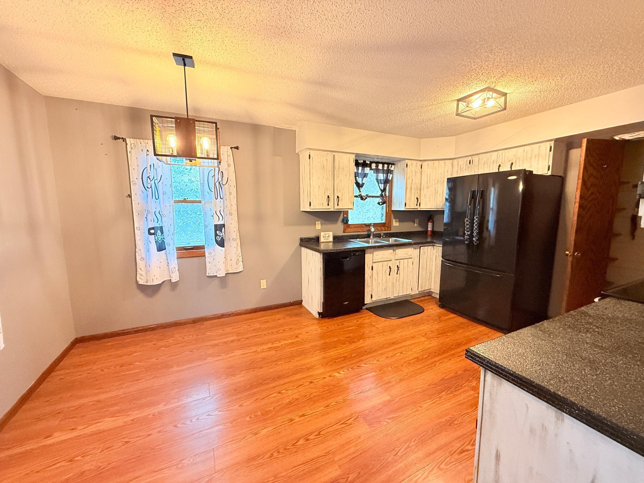 116 North 8th Street Montevideo, MN 56265 - Photo 9 of 26