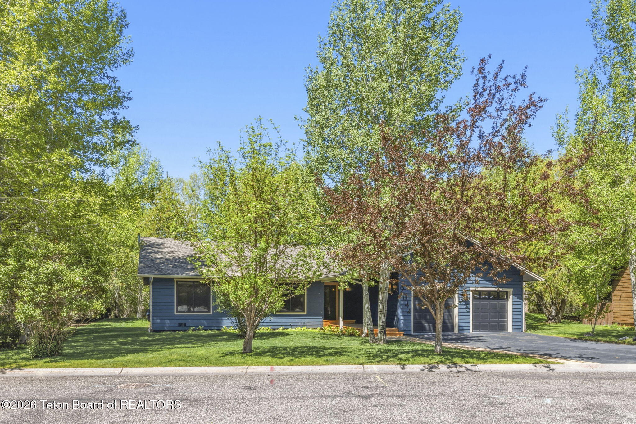 2044 Hidden Ranch Loop Jackson, WY 83001 - Photo 1 of 32 Exterior