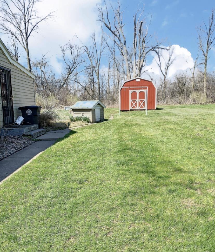 4827 Hatfield Road Fort Wayne, IN 46808 - Photo 5 of 24 Gallery Image 5