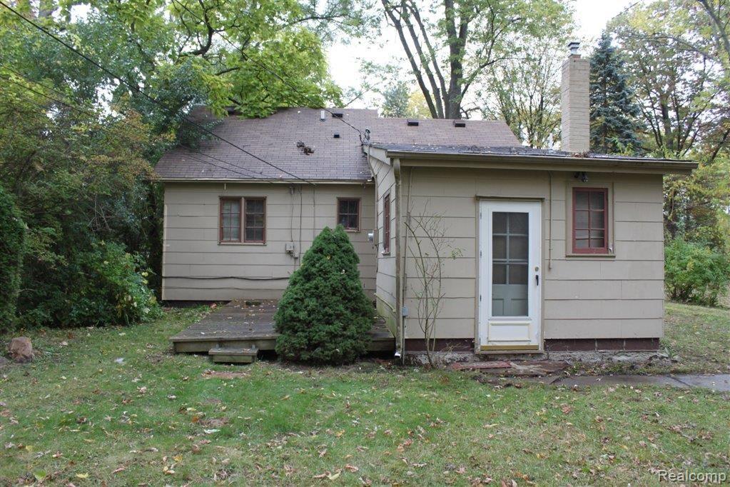 860 Bloomer Road Rochester, MI 48307 - Photo 10 of 10 IMG_3126.JPG