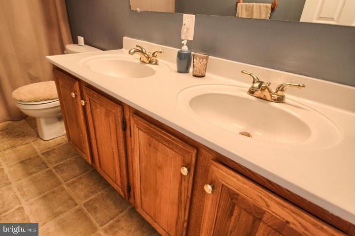 79 Robinhill Drive Lititz, PA 17543 - Photo 24 of 24 Gallery Image 24