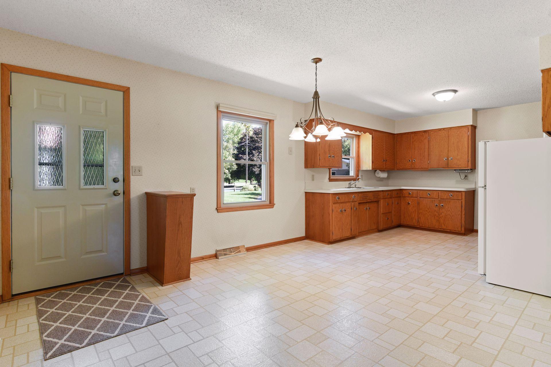 4119 Maplewood Road St. Bonifacius, MN 55375 - Photo 5 of 27 Gallery Image 5