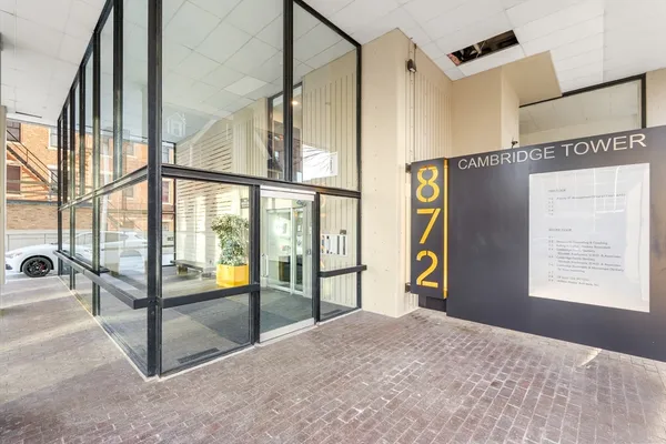 $598,000 | 872 Massachusetts Avenue, Unit 303, Cambridge, MA 02139
