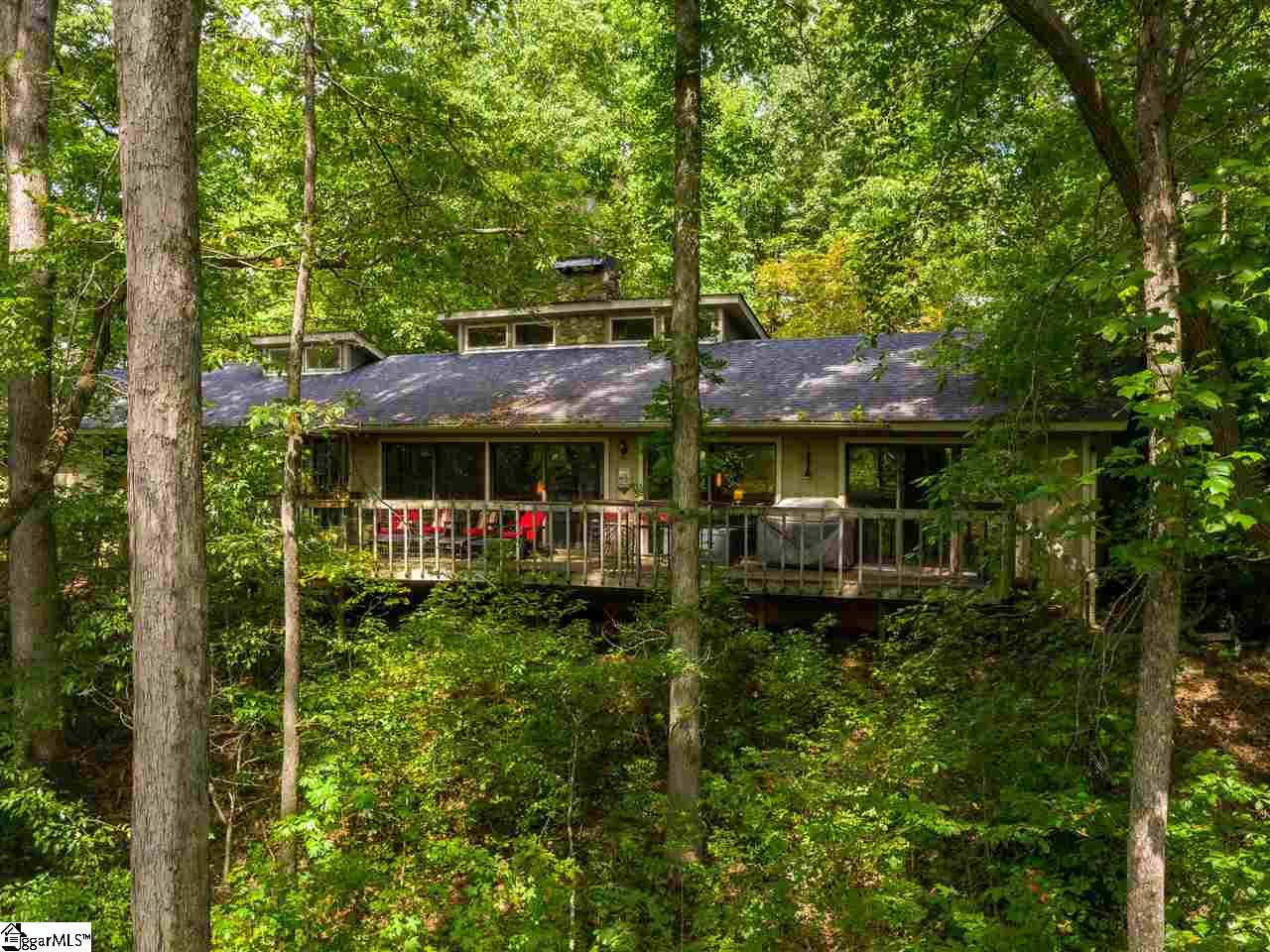 104 Robin Road Greenville, SC 29609 - Photo 1 of 32 Gallery Image 1